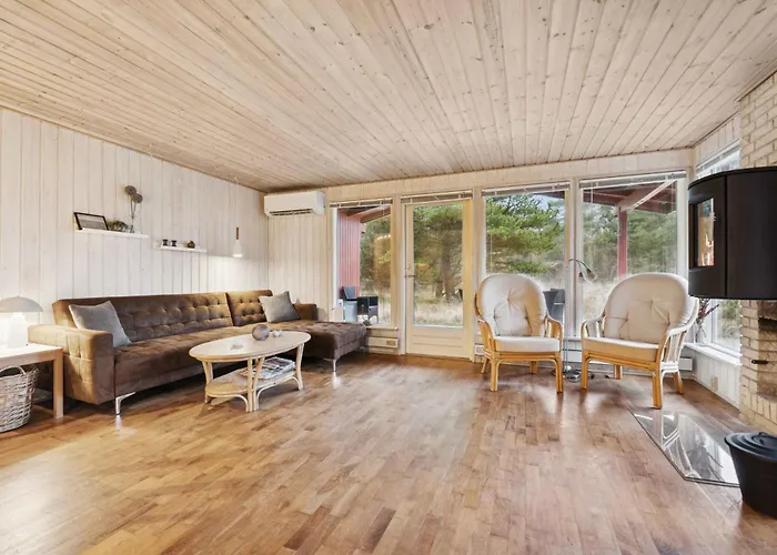 Nature-focused Near Sea And Beaches Tatil Evi Bolilmark