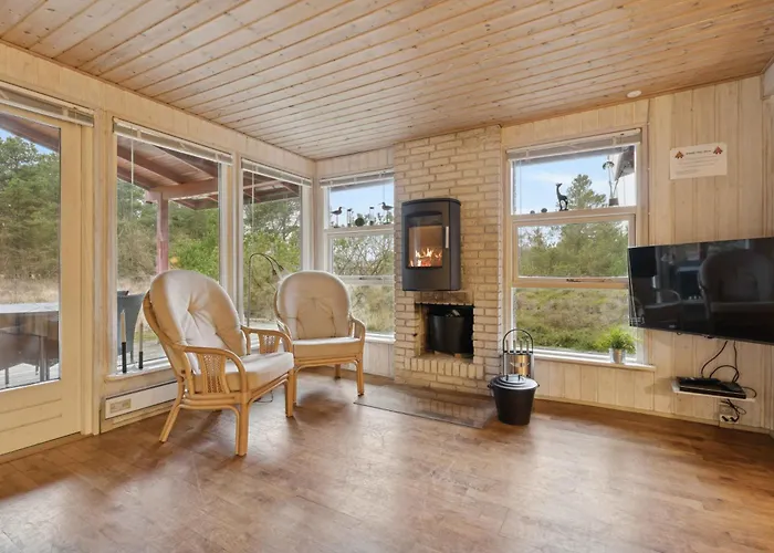 Tatil Evi Nature-focused Near Sea And Beaches *